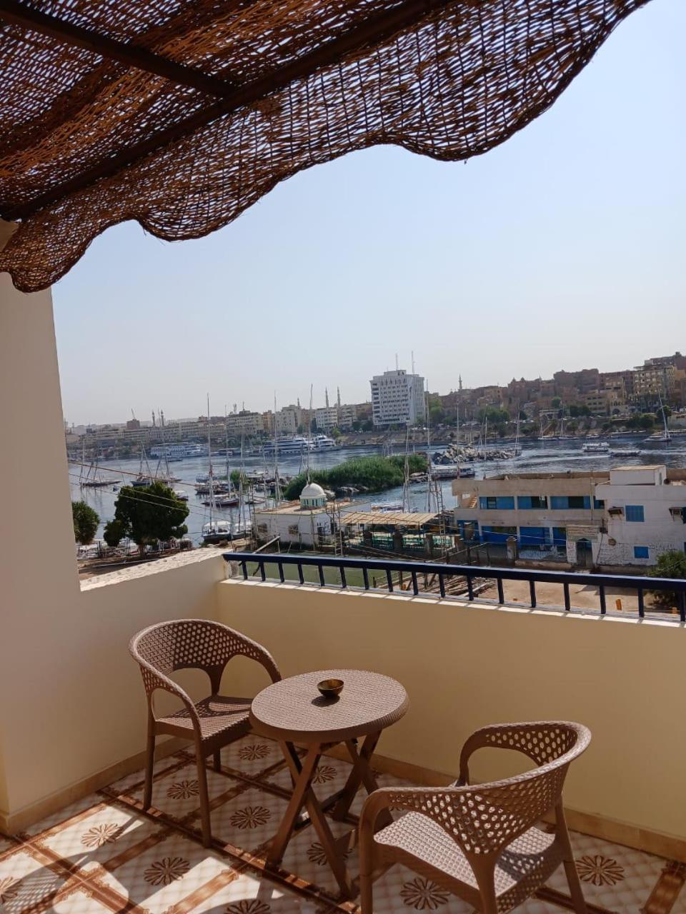 Hotel Fadl Kato Aswan Zewnętrze zdjęcie